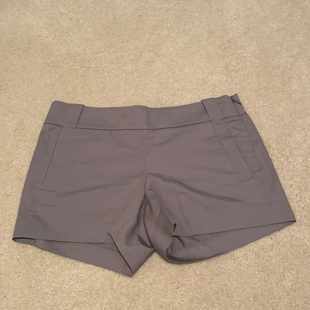 J. Crew Gray Women’s Shorts Size 4 NWT